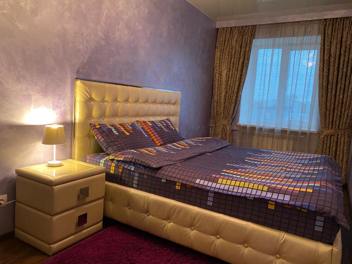Kharkiv Center Apartment On Hoholya Str, Poetry Square Luaran gambar